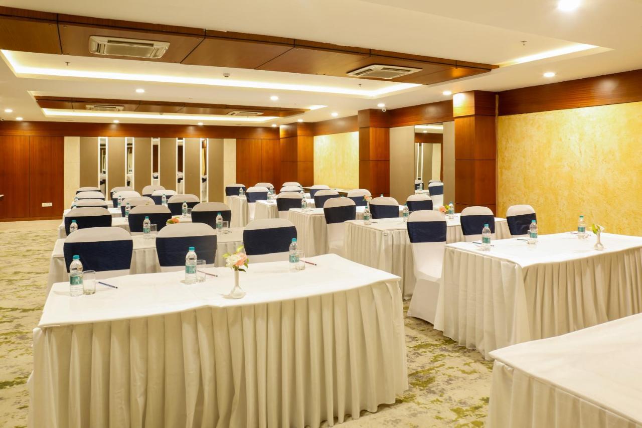 Nemesia City Center - Gurugram, Sector 29 Gurgaon Exterior photo