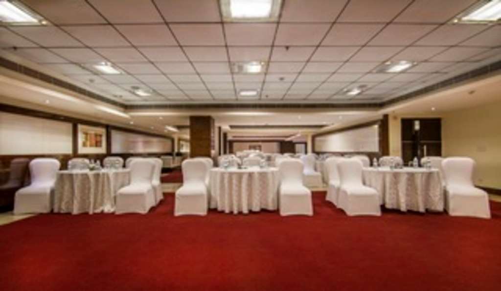 Nemesia City Center - Gurugram, Sector 29 Hotel Gurgaon Amenities photo